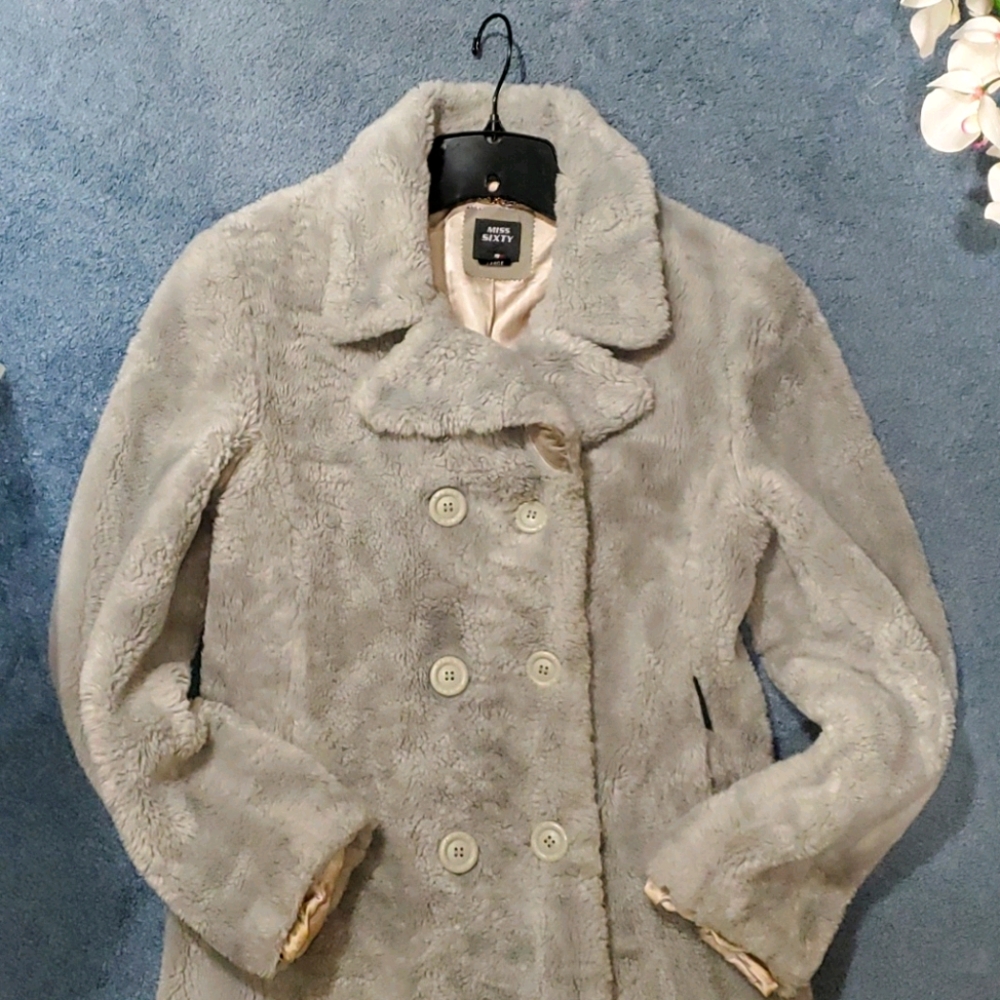 VINTAGE Miss Sixy Double Breastfed Grey Coat